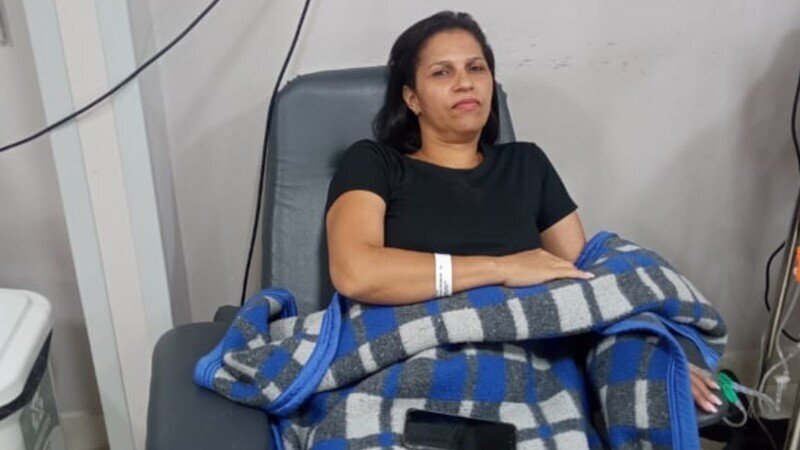 Ajude Maria Fátima a continuar o tratamento contra o câncer